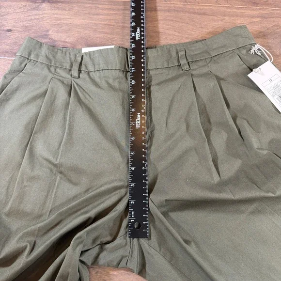 A New Day Women Olive Green Pleated Wide Leg Pants Size 12 - Picture 6 of 8